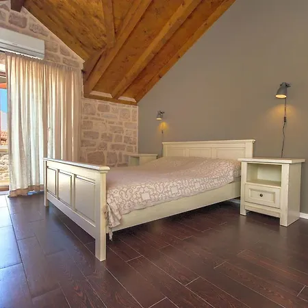 Vikendica House Stone House Island Prvic