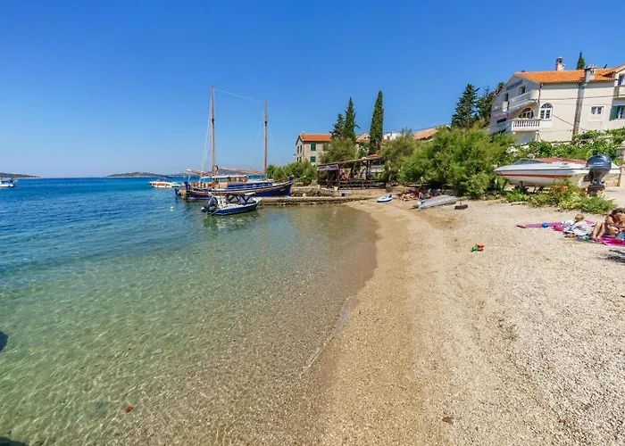 House Stone House Island Prvic