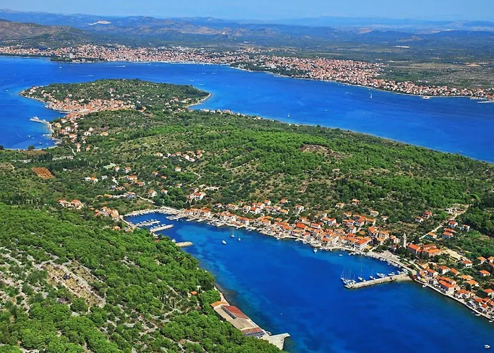 House Stone House Island Prvic * פרוויץ' שפורינה